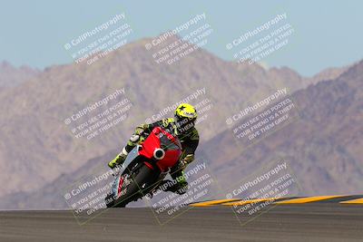 media/Oct-03-2022-Moto Forza (Mon) [[5f077a3730]]/Intermediate Group/Session 4 (Turn 9)/